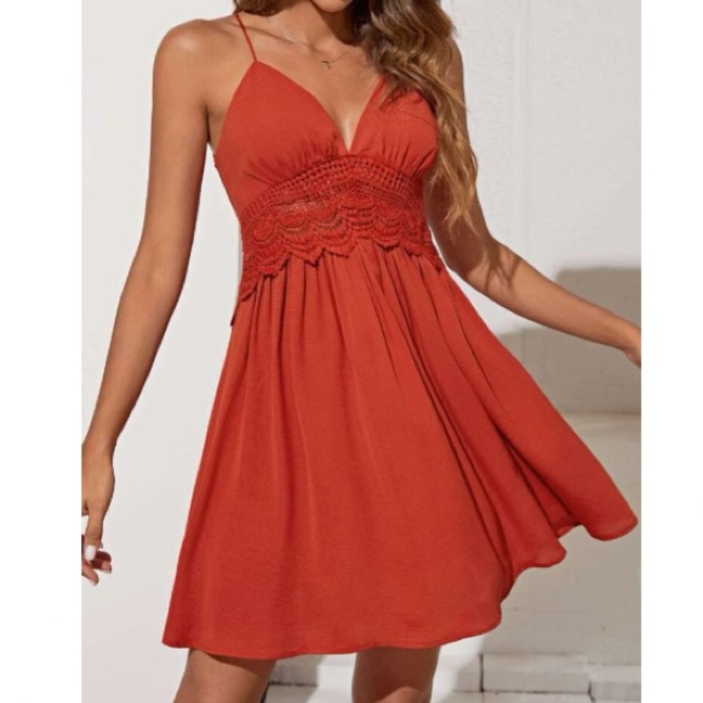 Boho lace insert tie back cami dress - Picture 6 of 16